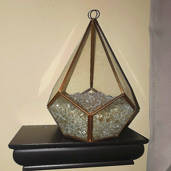 Geometeic Gold Glass Terrarium - Picture 2 of 3